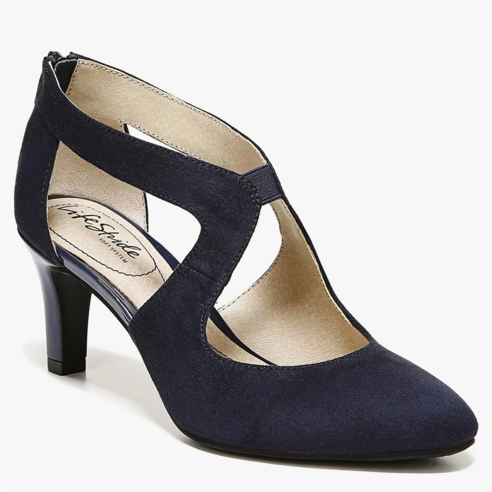 Life Stride Black Cutout Heels